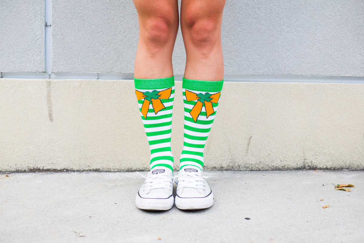 Orange Bow Clover St Patricks Day Socks Funny Womens Ireland Day Socks Funky Socks Drinking Socks Irish Girls Shamrock Socks Graphic Tee – Everyday Comfort · Great Gift For Fans