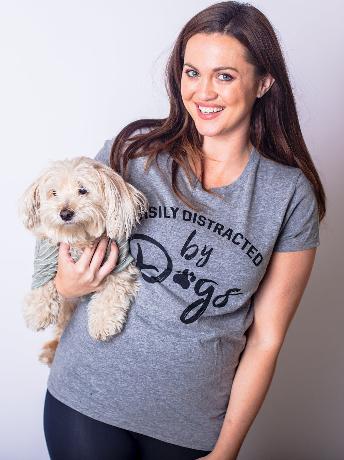 Easily Distracted By Dogs Womens Dog Shirt Cute Dog Paw Shirt Dog Owners Gifts Funny Dog Shirt Dog Shirt for Women Cute Puppy Shirt Graphic Tee – Warm & Stylish · Perfect For Daily Wear