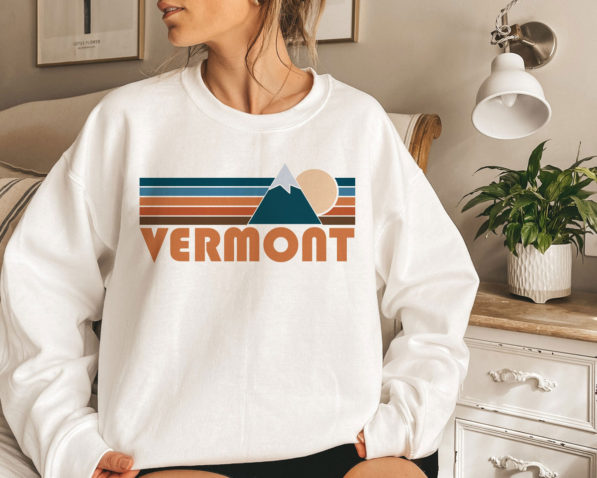 Vermont Sweatshirt Unisex Retro Mountain Vermont Sweatshirt Personalization Available Sweatshirt – Fan Favorite · High-Quality Print
