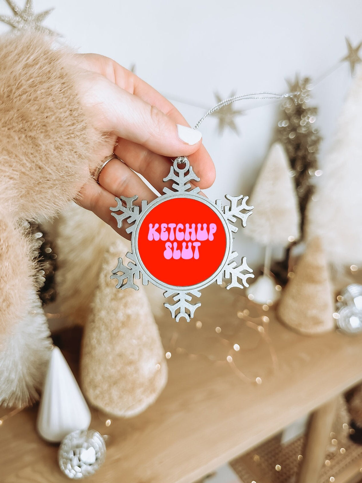 Ketchup Slut Snowflake Ornament Gifts Christmas Stocking Stuffer Holiday Home Decor Unique Graphic Tee – Everyday Comfort · Top Pick For Any Outfit