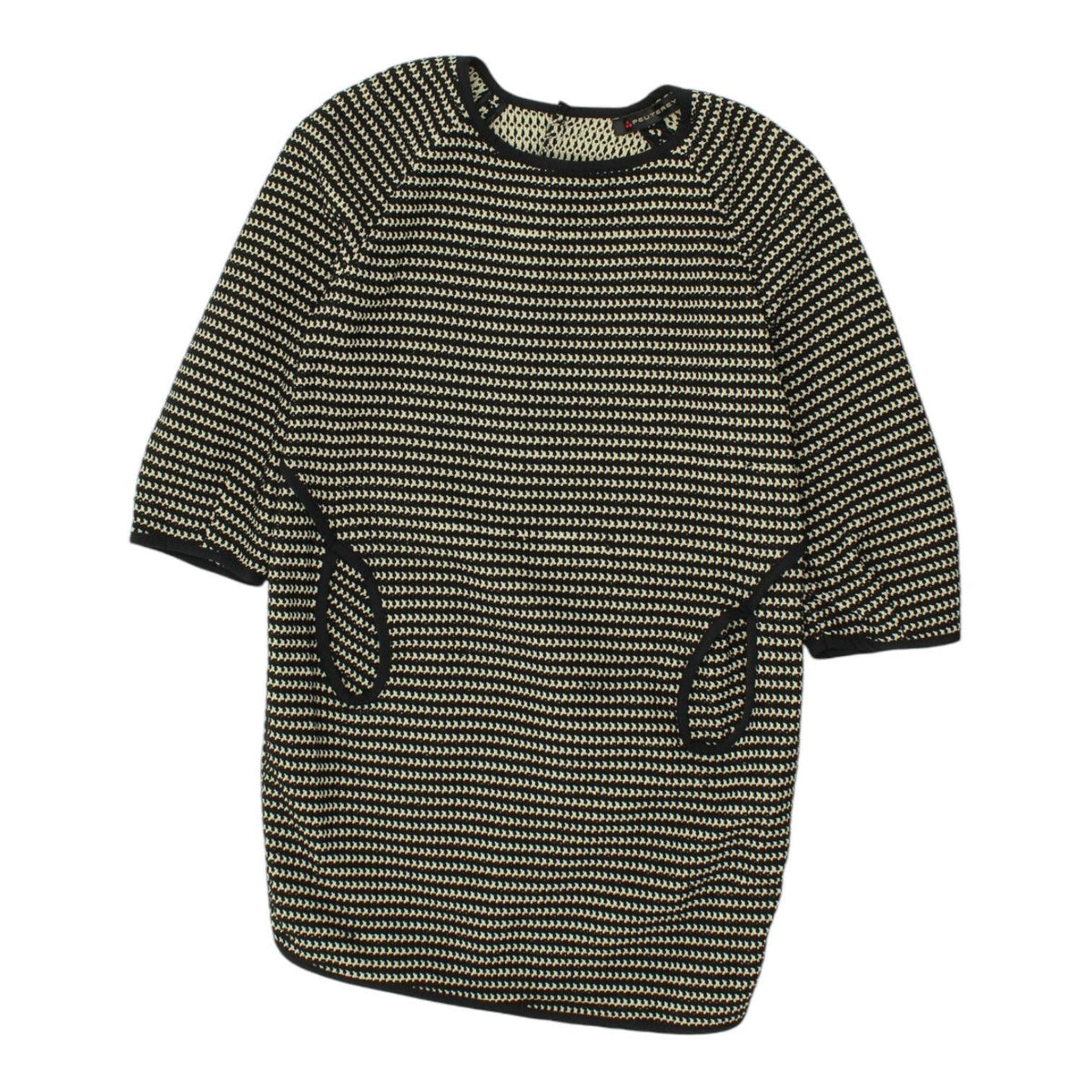 Peuterey Knit Jumper Dress Vintage Womens Black High End Designer VTG Graphic Tee – Warm & Stylish · Trending Graphic Apparel